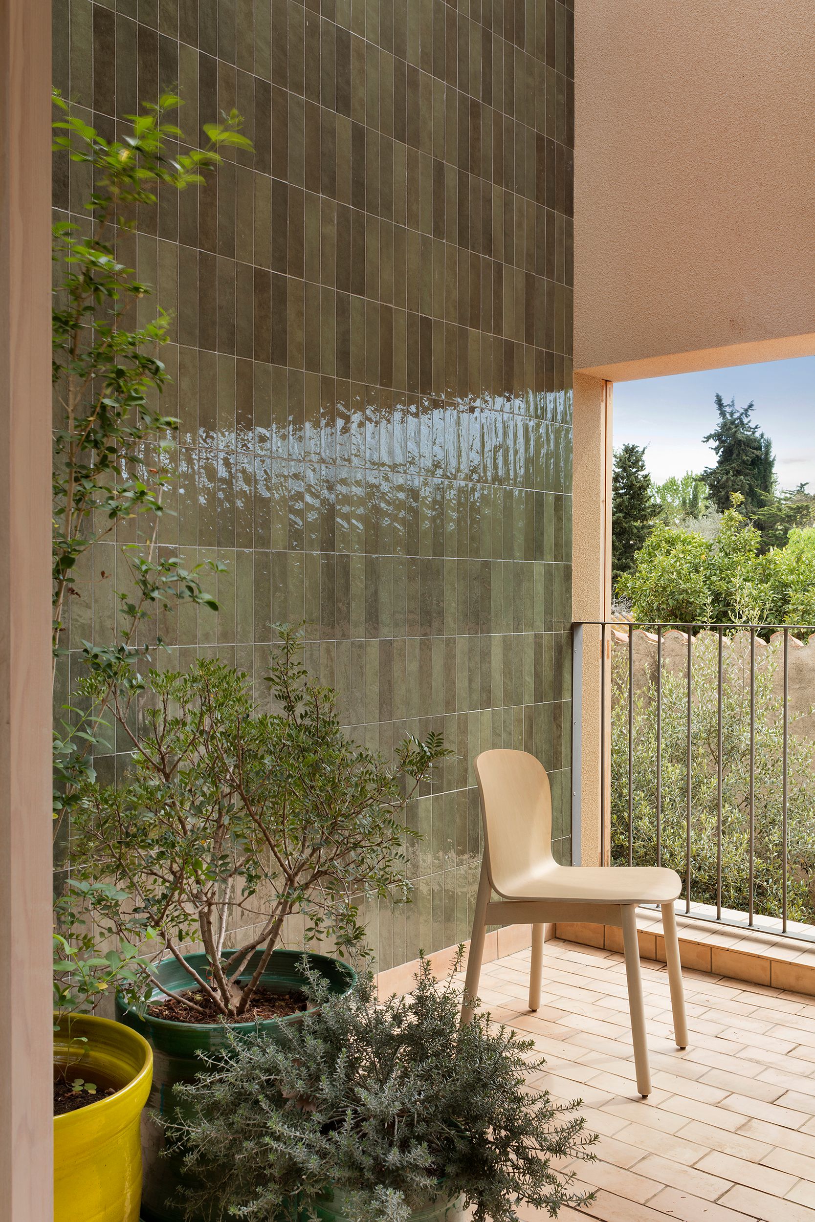 Фанерный стул Vergés Ona ARCH-00003927 - Вид №1