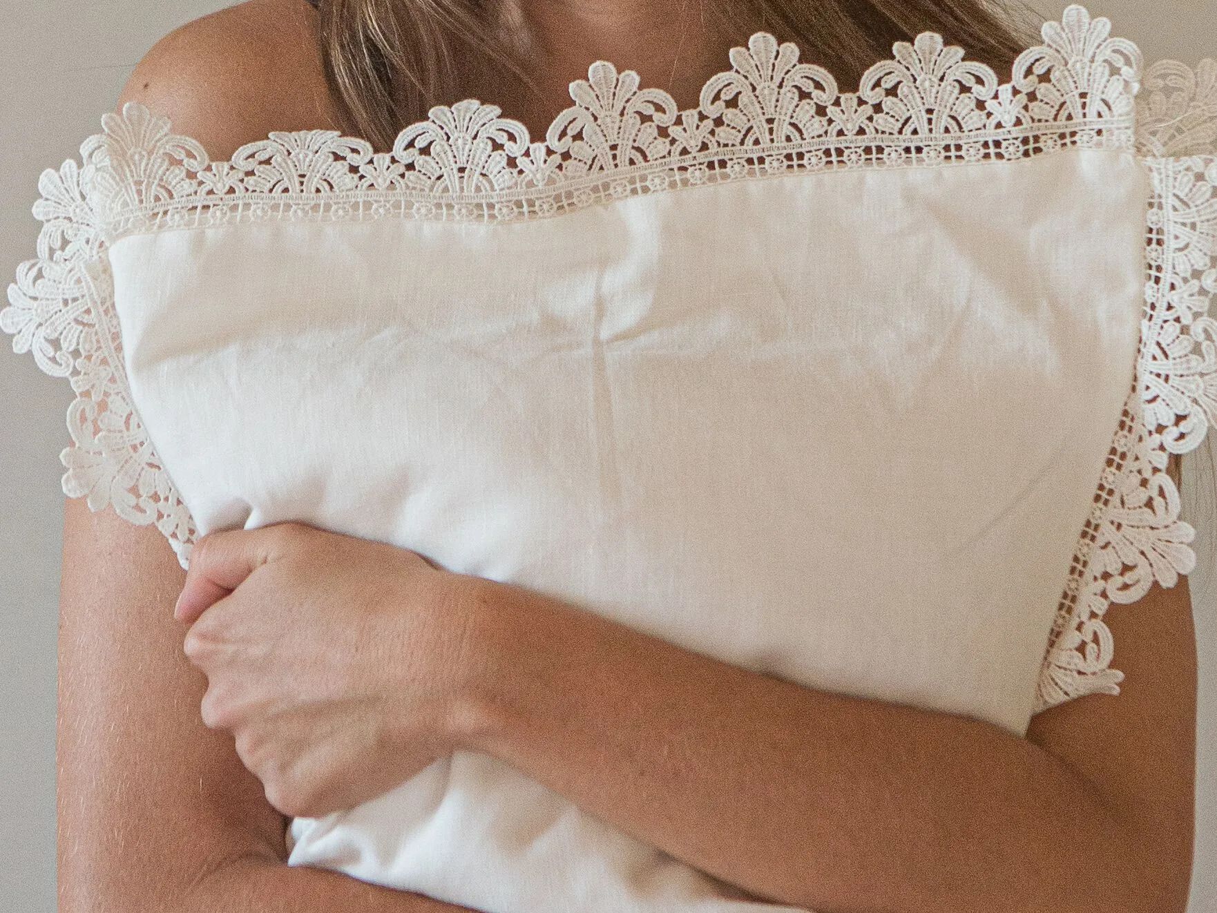 Льняная наволочка с кружевом Sicily Once Milano Sicily Lace ARCH-00114439