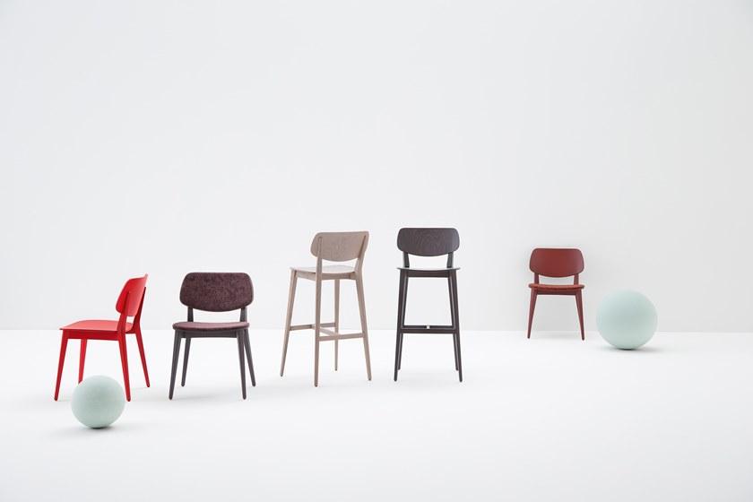 Billiani Высокий табурет из бука со встроенной подушкой Doll 555 - Вид №1