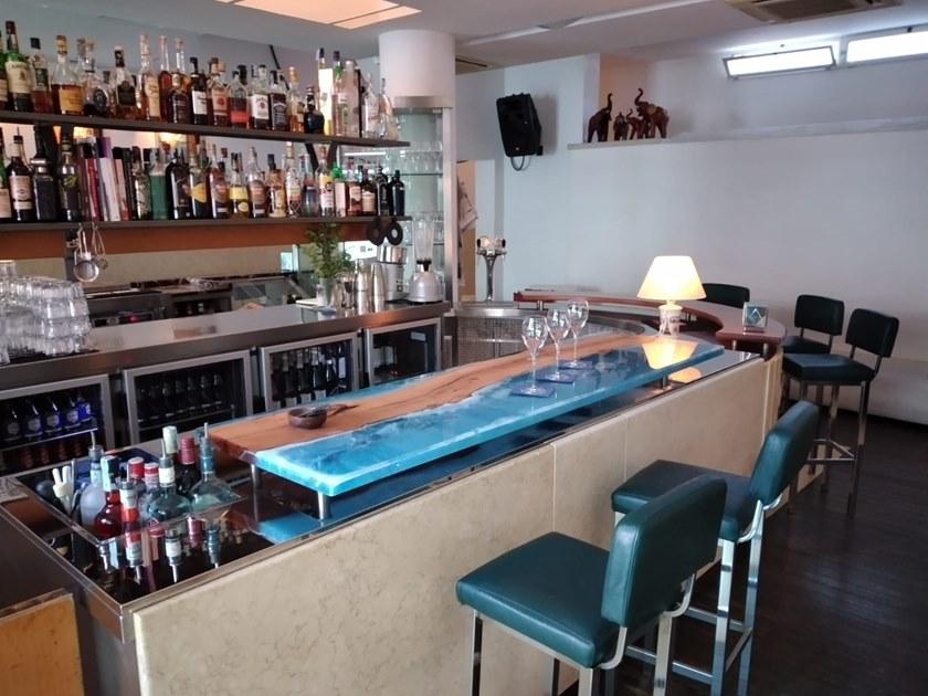 ANTICO TRENTINO Барная стойка из дерева Briccola Lebrìc design - legno e resina sun-id-1516292 - Вид №2