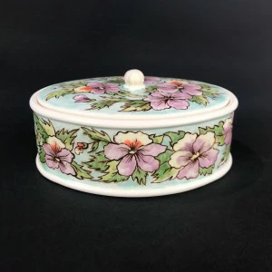 Шкатулка "Анютины глазки"