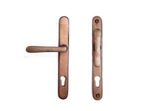 Бронзовая ручка на пластине с насадкой