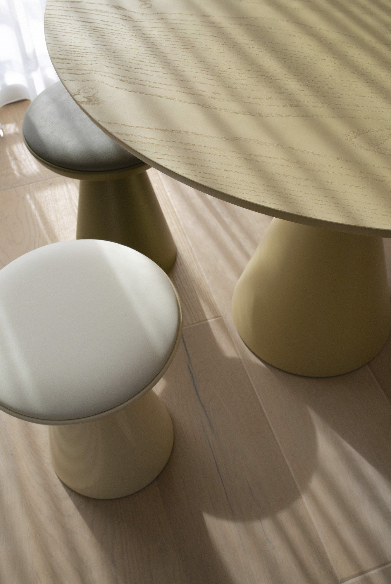 Табурет с основанием МДФ и кожаным сиденьем SANCAL ARCH-00135334 - Вид №5