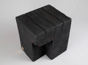 Квадратный журнальный столик из дуба