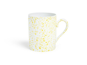 Фарфоровая кружка