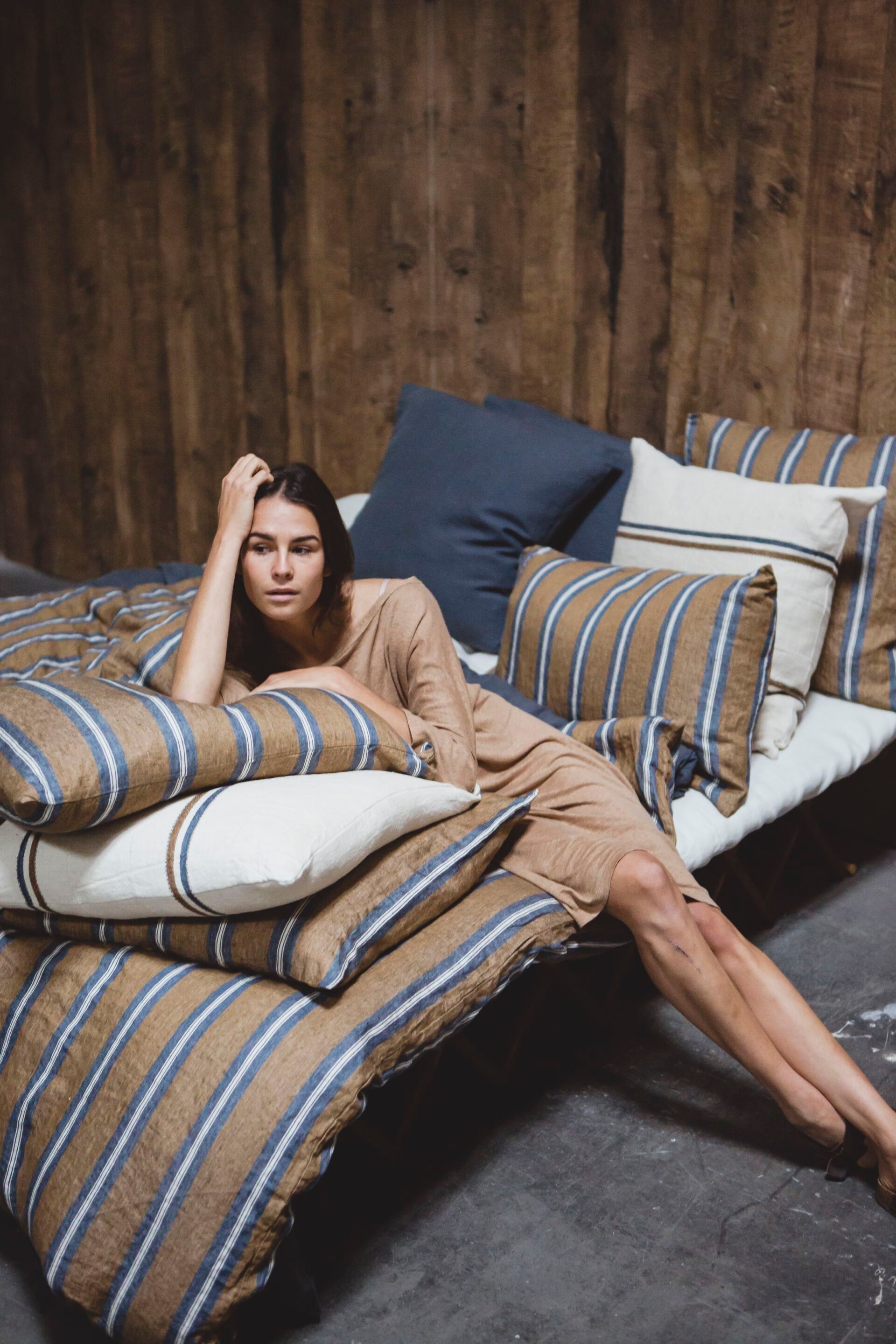 Льняная полосатая прямоугольная подушка Libeco Home Салем ARCH-00012750 - Вид №1