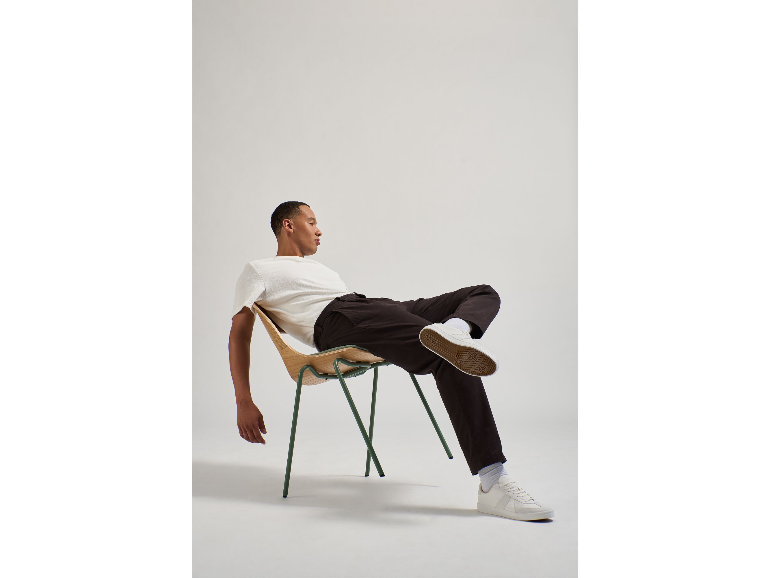 Стул для конференций с деревянной обивкой LD Seating Lotus ARCH-00020339 - Вид №4