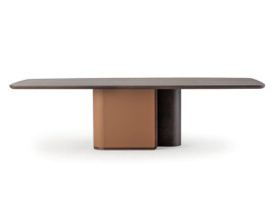 Прямоугольный стол из дерева и кожи