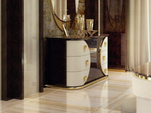 Кожаный комод