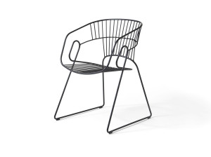 Стальной стул с подлокотниками