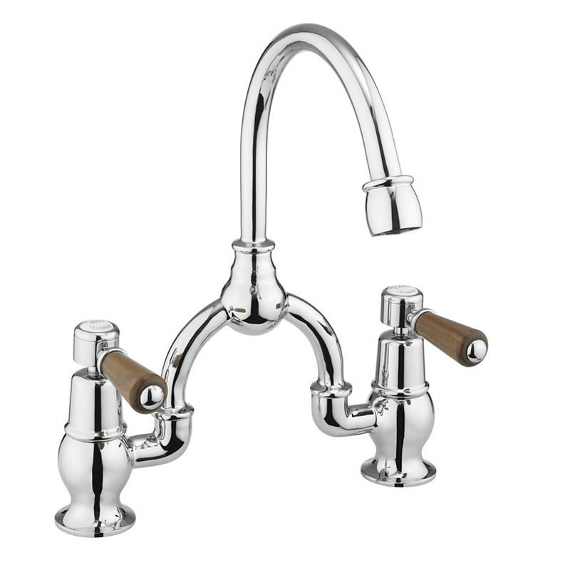 Burlington Смеситель Kensington с двумя отверстиями в форме арки с изогнутым носиком (центры 230 мм) Четверть оборота с акцентом Медичи KE28-QT MED  - Вид №3