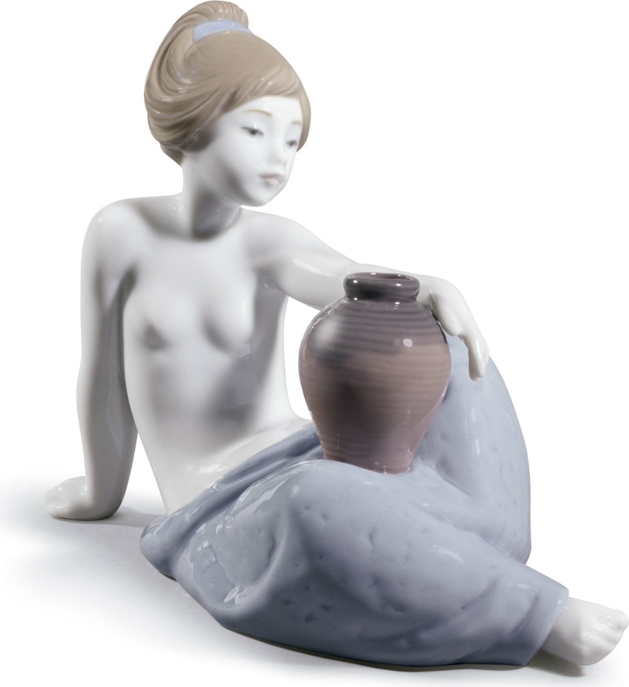 10669175 LLADRO Фигурка Lladro "Летиция" 16х23см Фарфор Lladró 