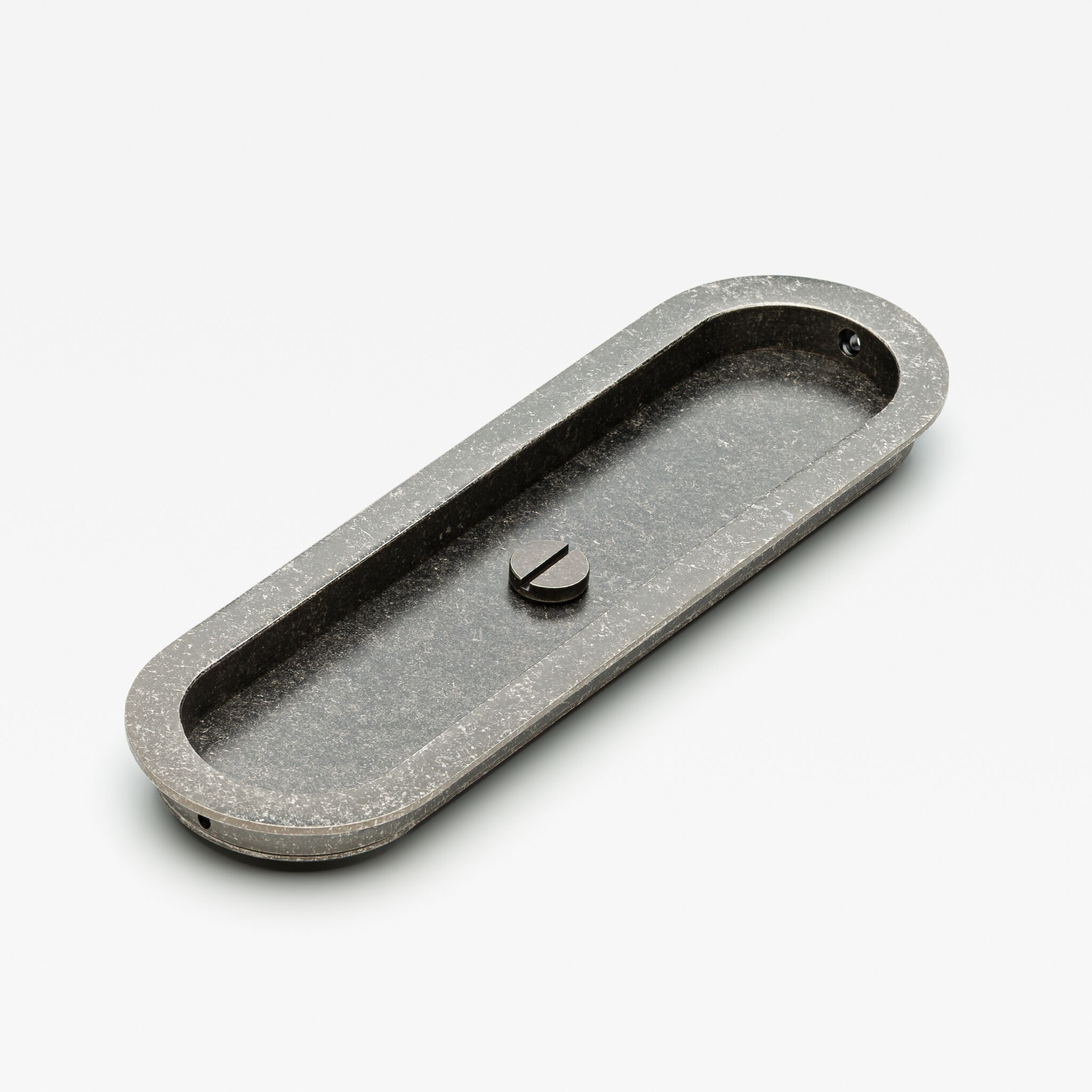Латунная утопленная ручка Lo & Co Interiors Flush Pull ARCH-00130591 - Вид №20