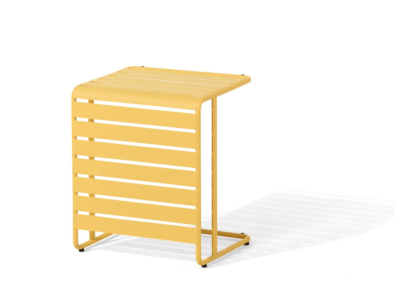 Металлический квадратный садовый столик prostoria Jugo ARCH-00100981 - Вид №3