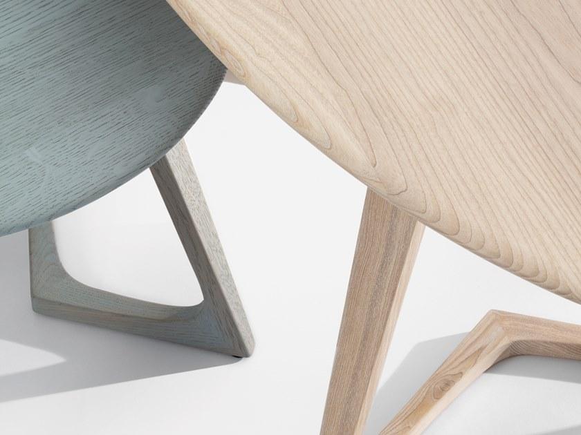 ZEITRAUM Журнальный столик из массива дерева для гостиной Twist sun-id-1488492 - Вид №1