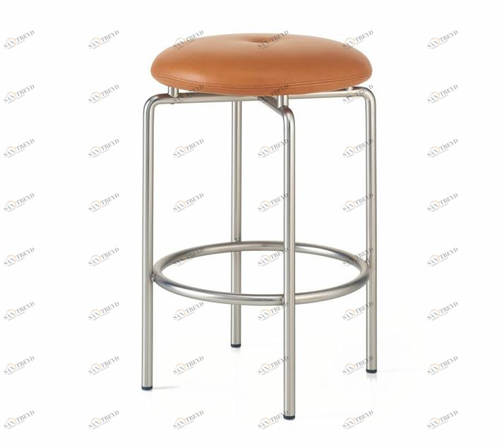 BassamFellows Стул из стали с подставкой для ног Circular Cb-262