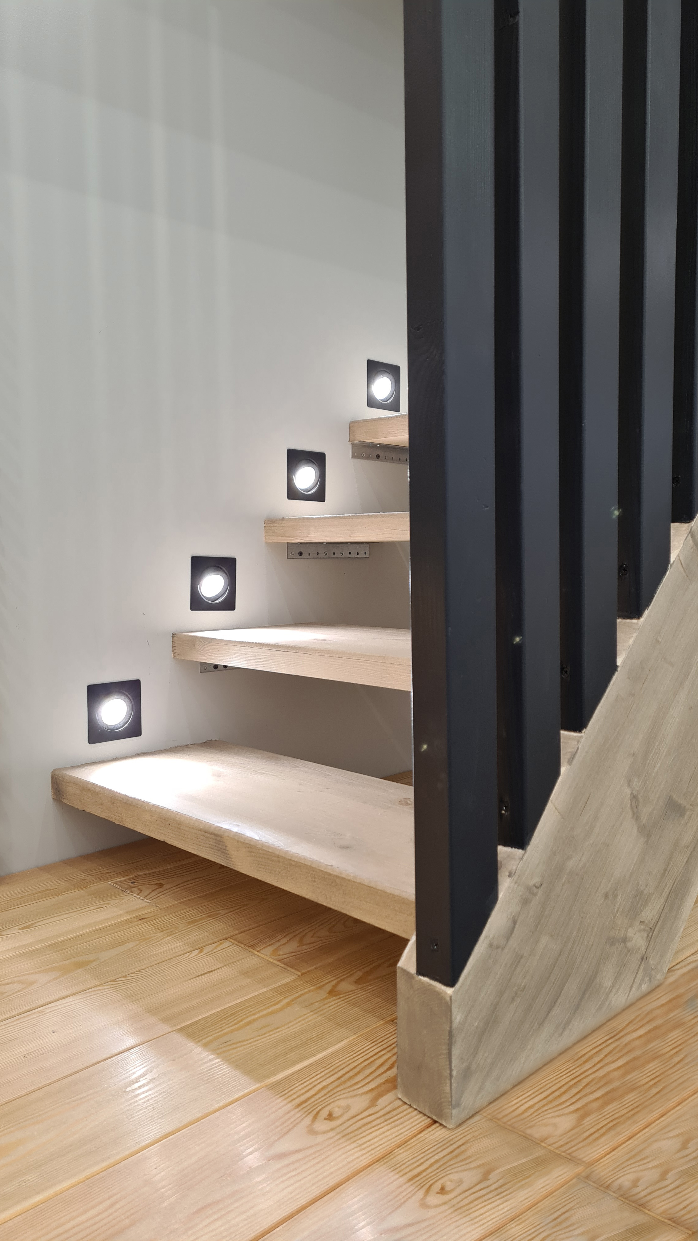 83850961 Тетива сращенная хвоя сорт АВ 60х300х3000 мм STLM-0044971 Santreyd  - Вид №3