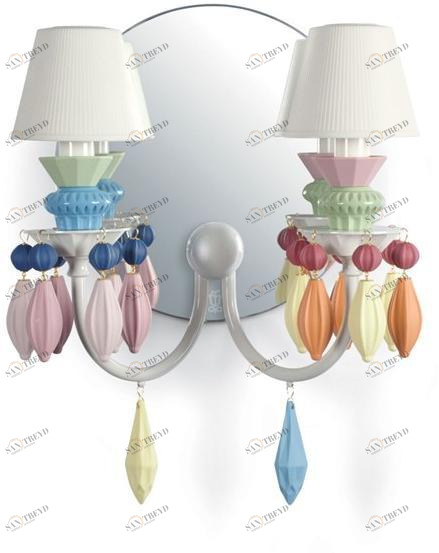 Lladró Настенный светильник из фарфора Belle de nuit 01023297