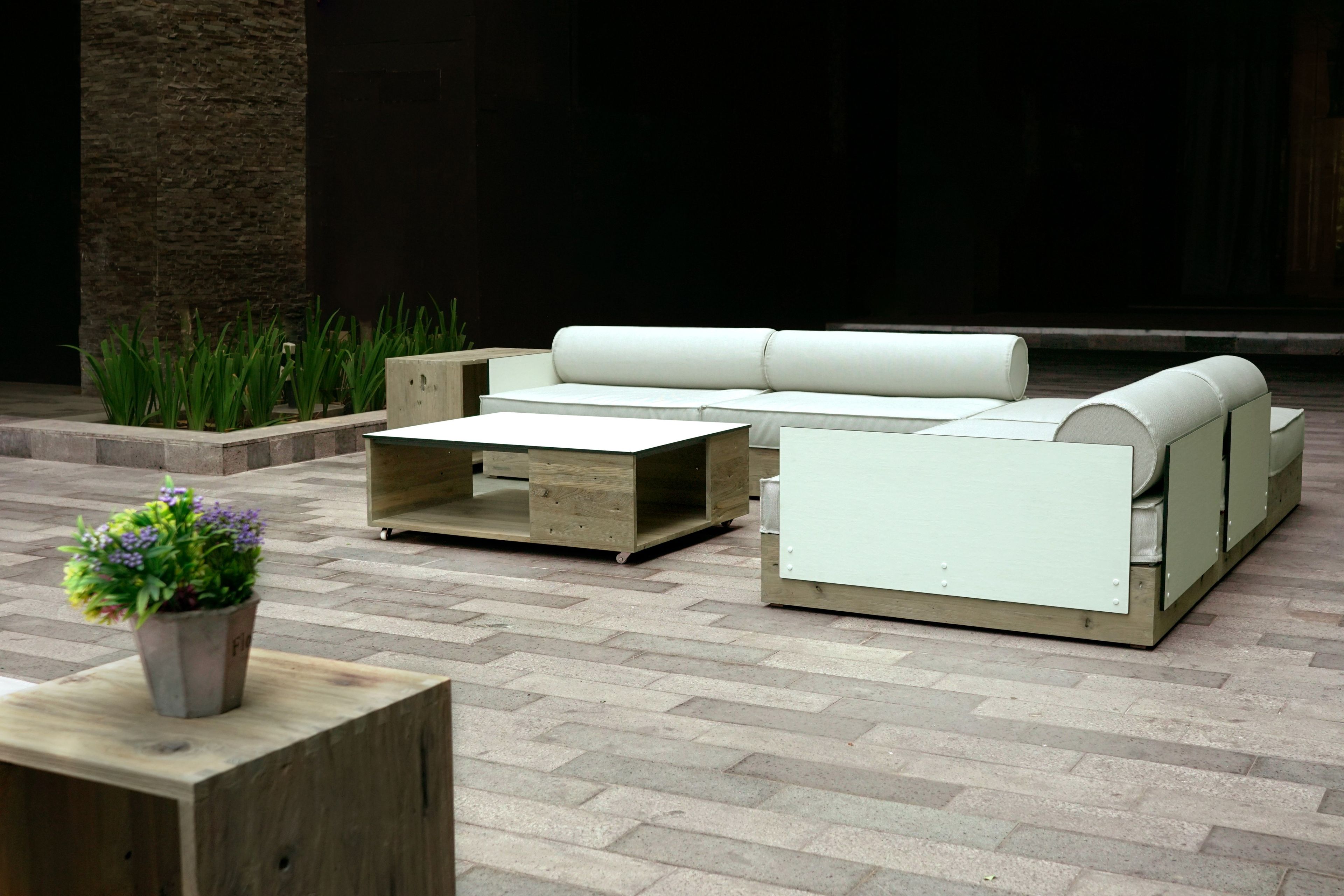 Угловой садовый диван в Sunbrella® MAMAGREEN Aiko ARCH-00072977 - Вид №1