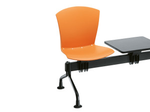 Сиденье на полипропиленовом стержне