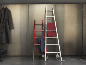 Настенный алюминиевый вертикальный полотенцесушитель