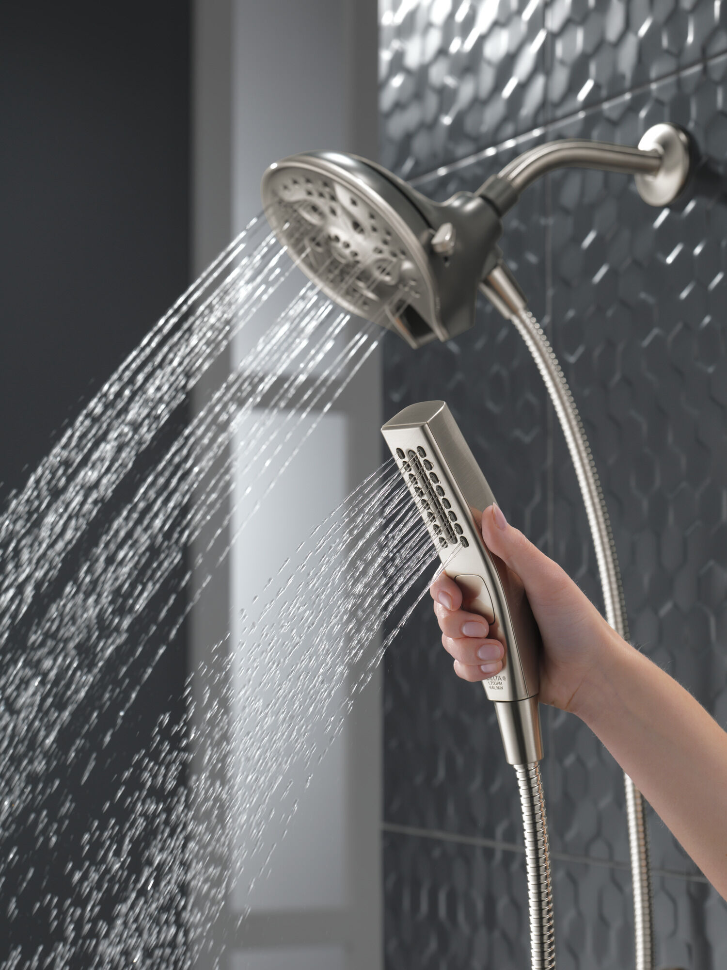 Комбо H2O HSSH 2,5 галлона в минуту MagnaTite 5S Delta Faucet 75510DSN - Вид №11