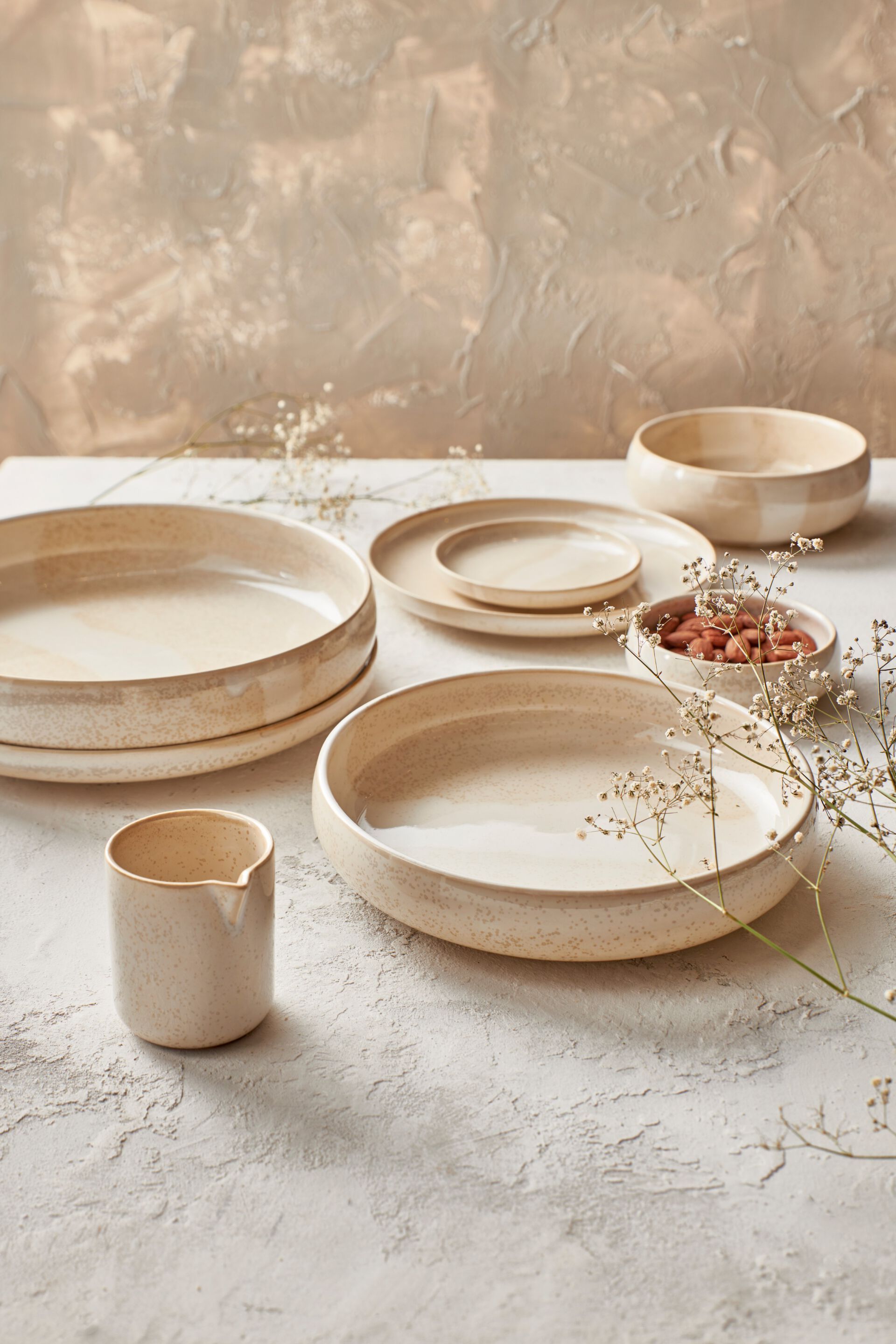 Фарфоровая плоская круглая тарелка POMAX Nougat ARCH-00069670 - Вид №3