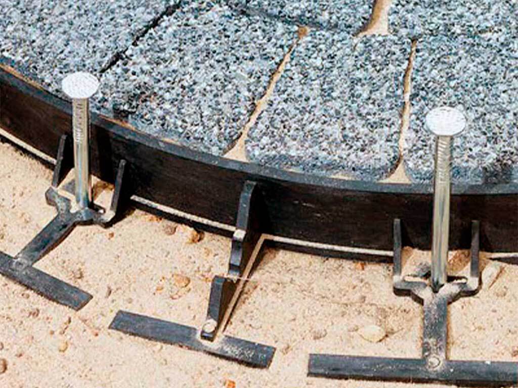 Пластиковый бордюр 58 мм, длина 1 м, зелёный ГеоПластБорд GPBST-54 - Вид №10