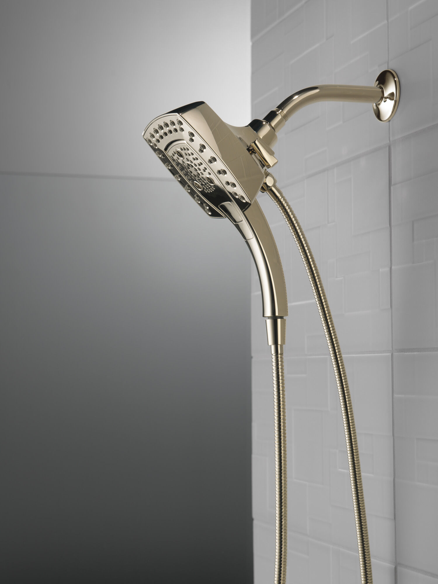 58474-PN H2Okinetic® In2ition® Душ два в одном с 5 настройками Delta Faucet Universal Showering Полированный никель  - Вид №16