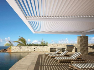 Самонесущая пергола из алюминия с поворотными пластинами