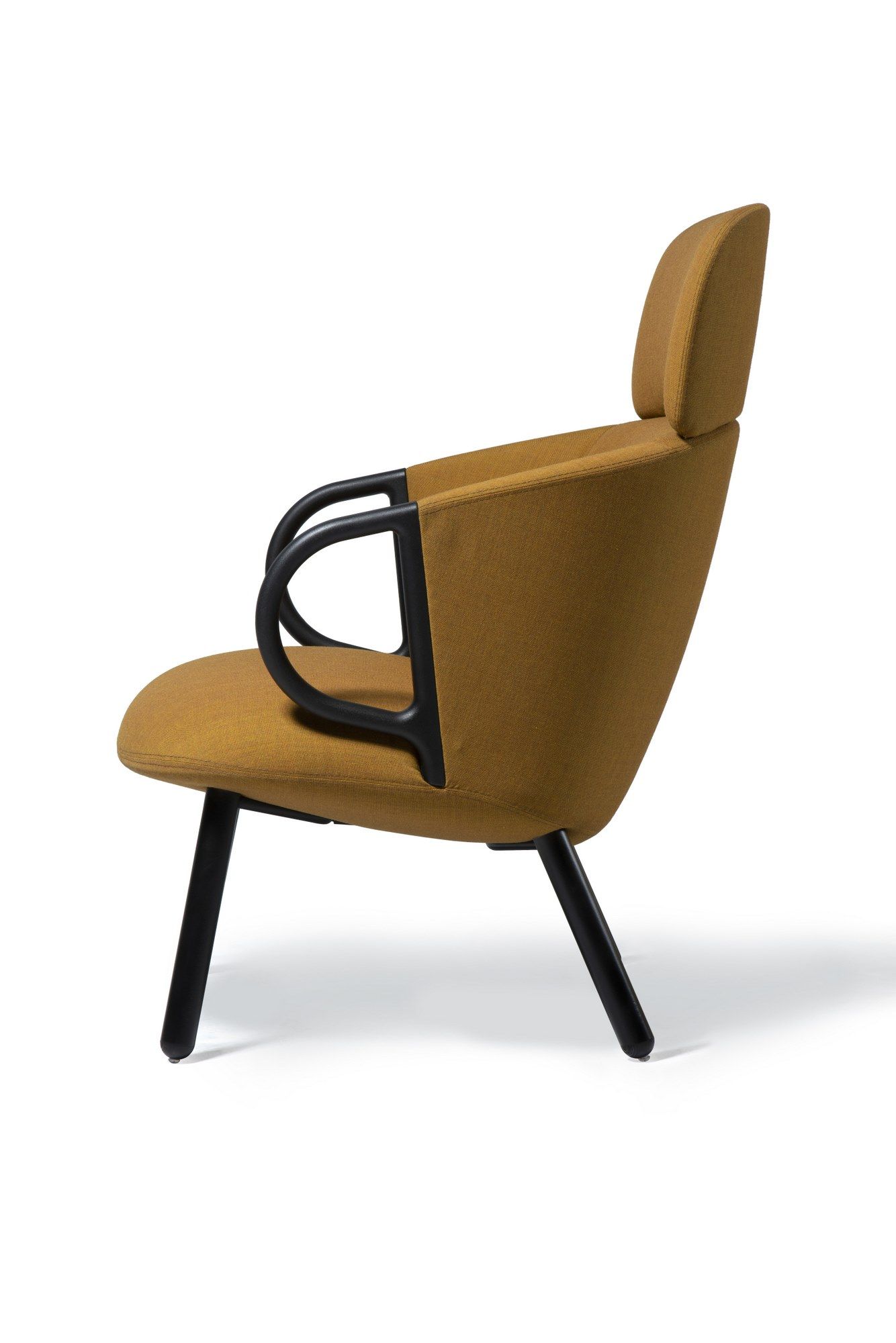 Мягкое тканевое кресло с подлокотниками и деревянной рамой GABER Cucaracha ARCH-00113391 - Вид №4