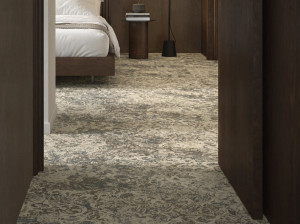 Напольное покрытие из керамогранита с эффектом ткани