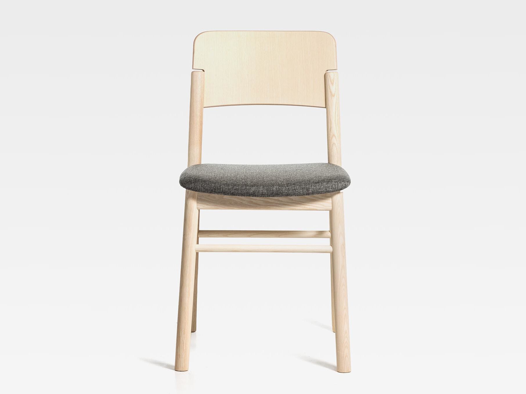 Деревянный стул с мягким сиденьем SIPA ARCH-00082050