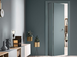 Деревянная книжная дверь