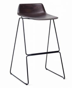 Casamania & Horm Высокий табурет из фанеры