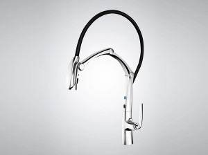 Смеситель для кухни на одно отверстие с выдвижным ручным душем