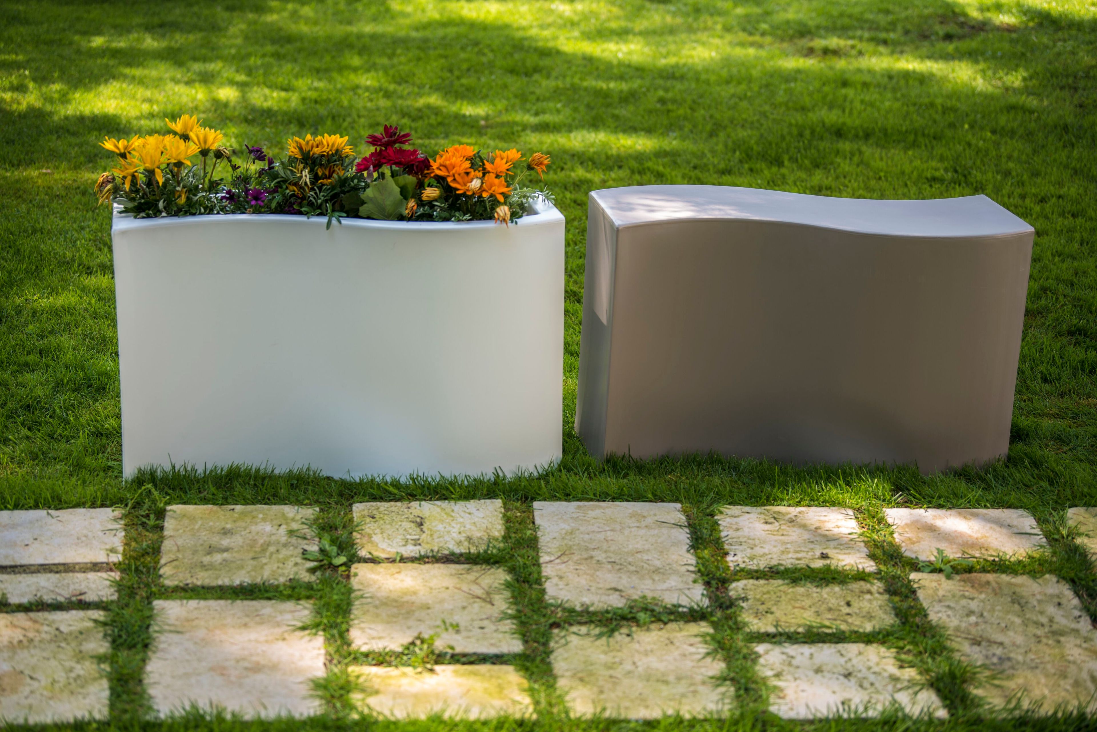 Скамейка из полиэтилена Kloris пост ARCH-00030737 - Вид №2