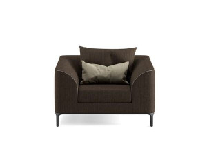 Тканевое кресло с подлокотниками