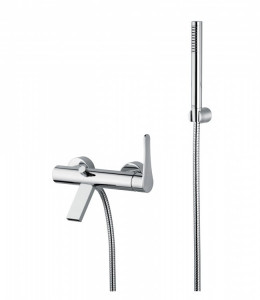 14526 / ДНР Смеситель для ванны внешний с душевым комплектом. Bongio O’Clock