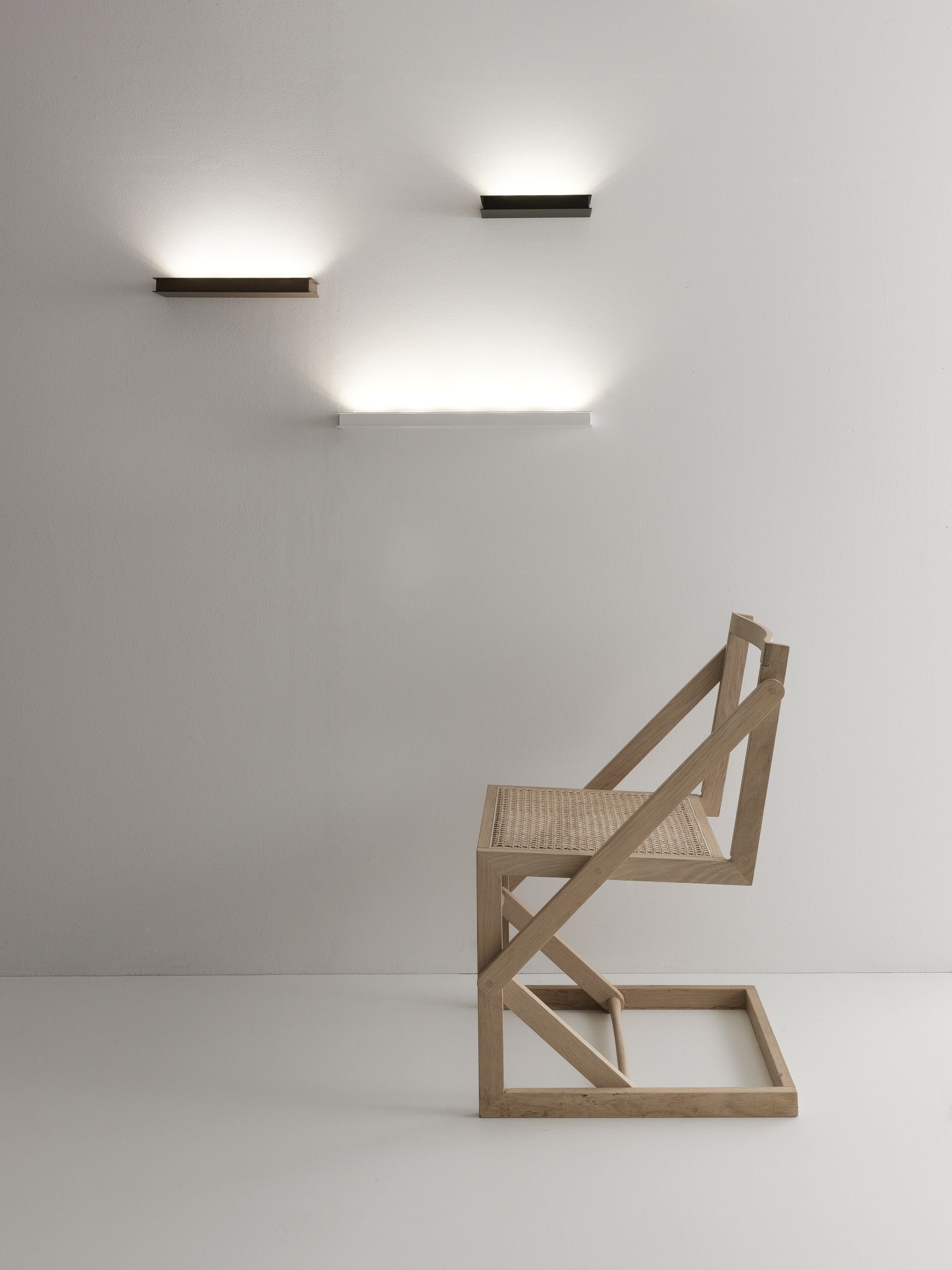 Алюминиевый светодиодный настенный светильник Fabbian Четверть ARCH-00059507 - Вид №1