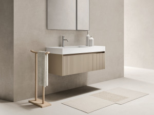 Одиночный деревянный и Milltek подвесной умывальник с ящиками