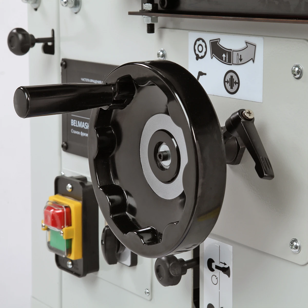 Станок фрезерный с подвижным столом Белмаш MM1500ST1000/400 9111166 BELMASH STDN-0049463 - Вид №6