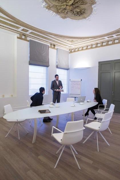 Joli Кресло на эстакаде из кожзаменителя с подлокотниками Rafael sun-id-1396963 - Вид №3