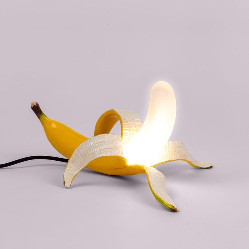 Seletti Светодиодная настольная лампа из смолы и стекла Banana lamp yellow sun-id-1434474 - Вид №7