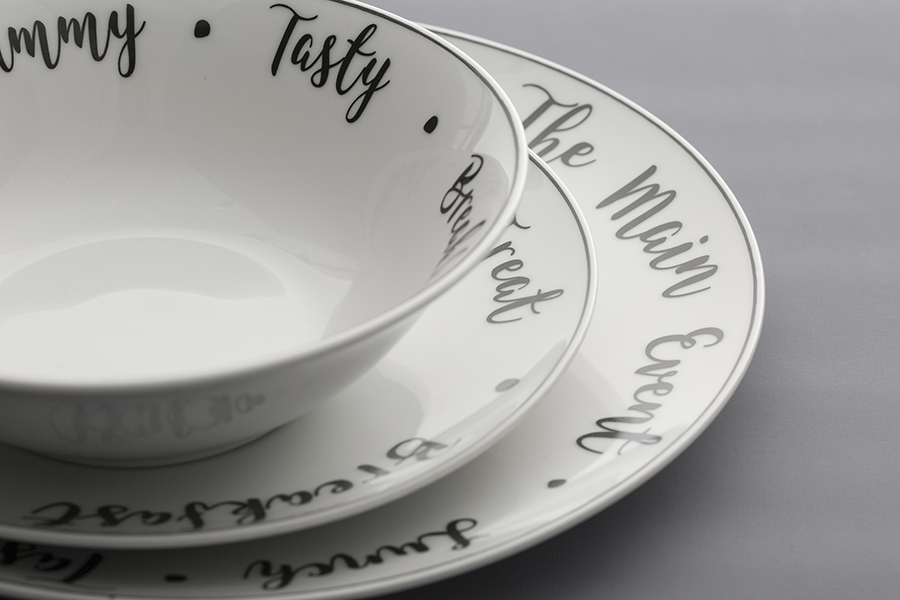 P_0059.611 Тарелка обеденная carnaby script d 26,5 см Price&Kensington  - Вид №1