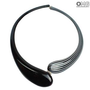 799 ORIGINALMURANOGLASS Колье Дениз черное - белое - муранское стекло OMG 21 см
