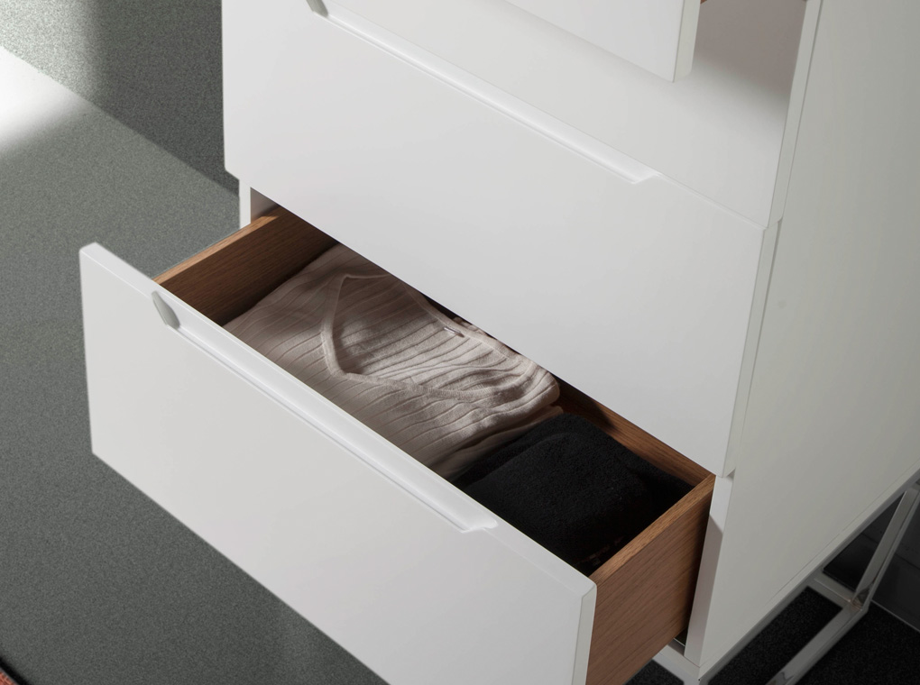 Комод с четырьмя ящиками с металлическими ножками белый от Angel Cerda ANGEL CERDA ДИЗАЙНЕРСКИЕ, CP1801 00-3865659 Белый  - Вид №5