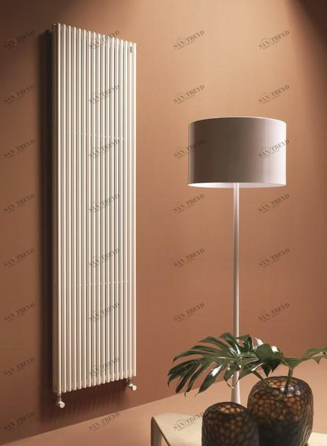 Tubes Radiatori Вертикальный настенный радиатор Basics Cv25d