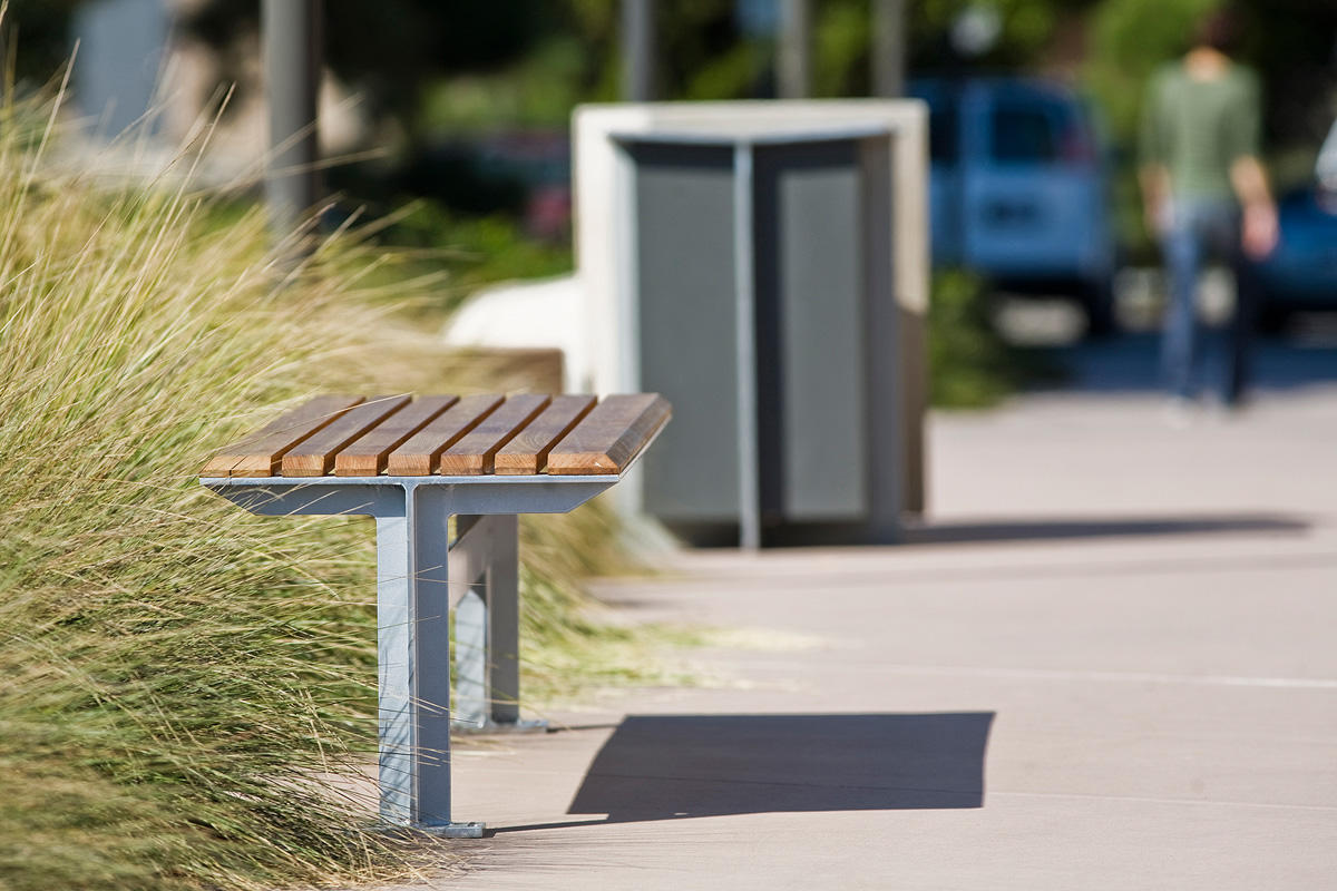 FSRT38 Скамейка рыцаря  Forms-surfaces  - Вид №4