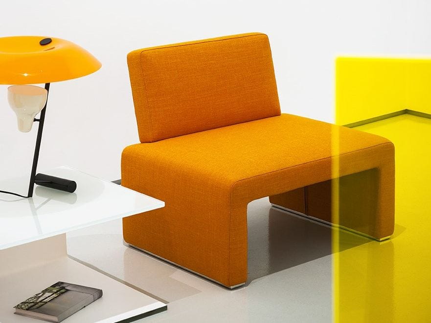 Тканевое кресло Tacchini Labanca ARCH-00064358